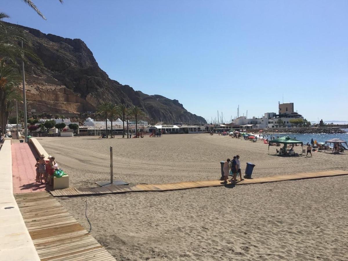 Apartamento Con Vistas Al Mar. Primera Linea De Playa. Aguadulce  Εξωτερικό φωτογραφία